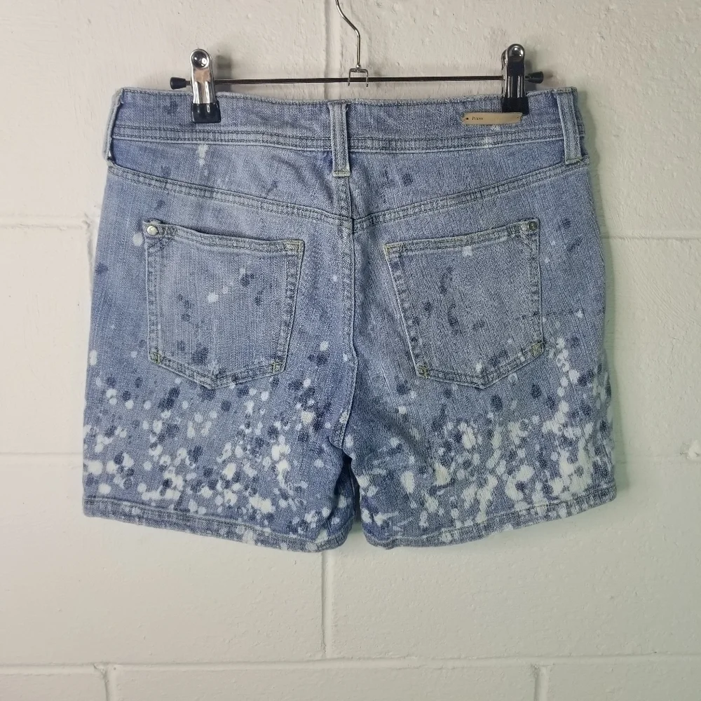 Pilcro anthropologie light wash bleacb splatter jean shorts - Picture 6 of 13